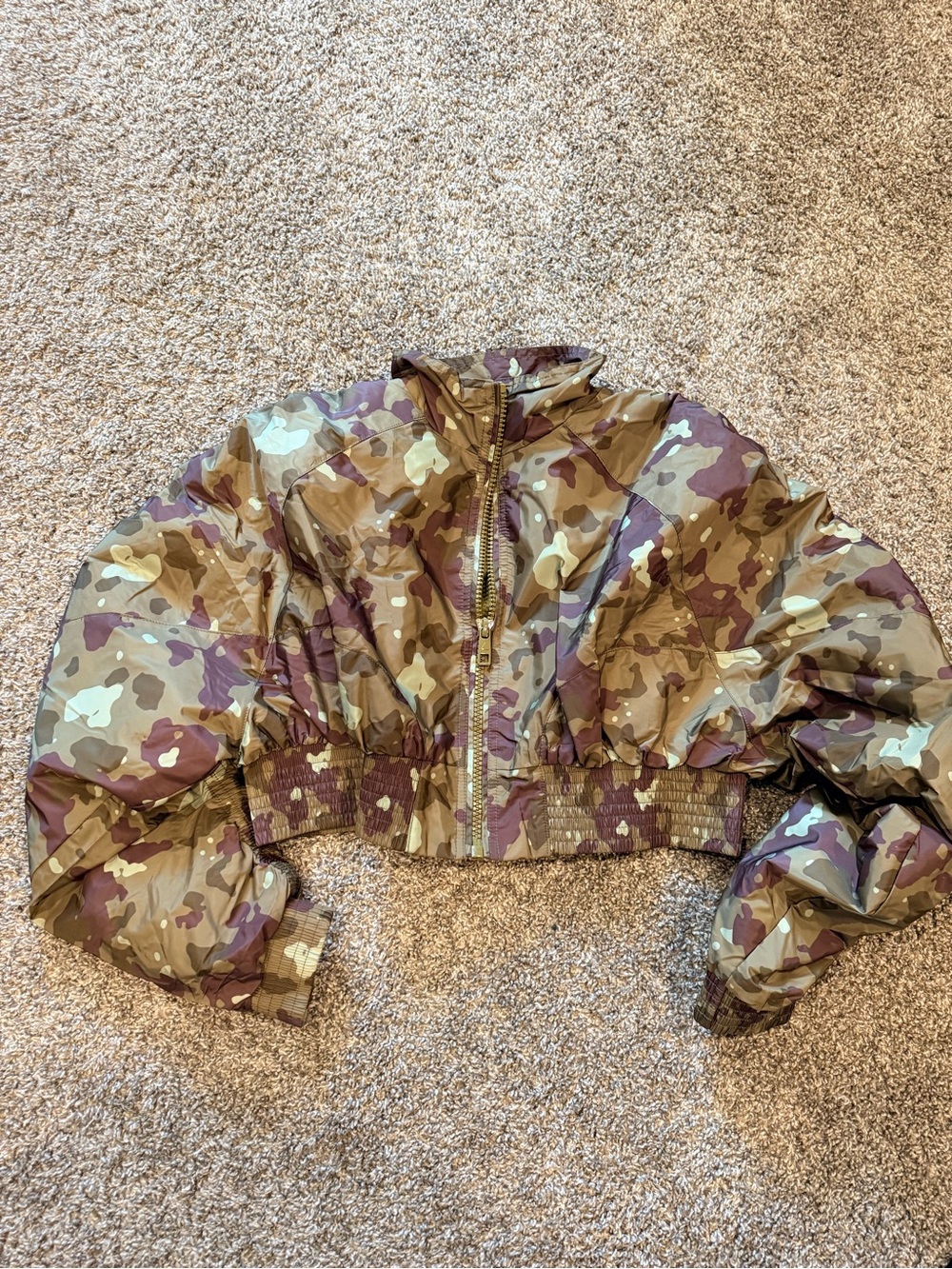 Cropped Camo l Jacket - Brown/Multi